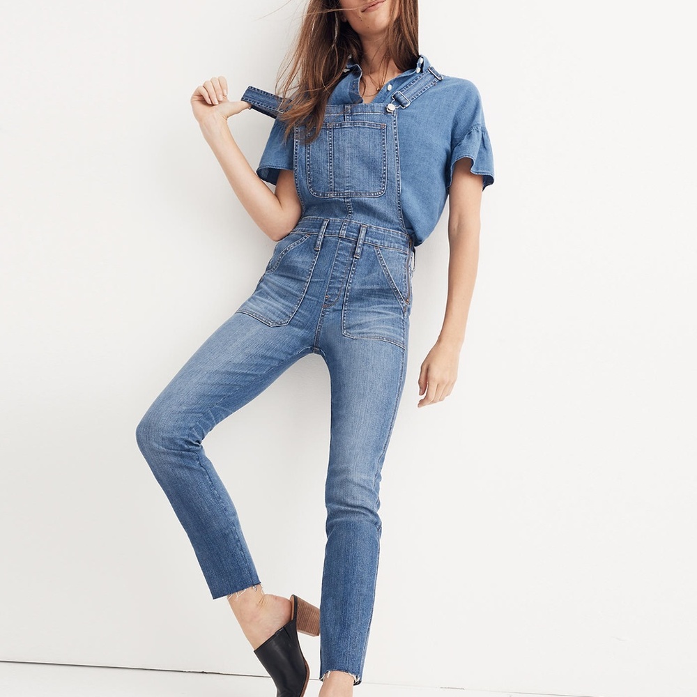 Madewell Skinny Overalls in Kemp Wash